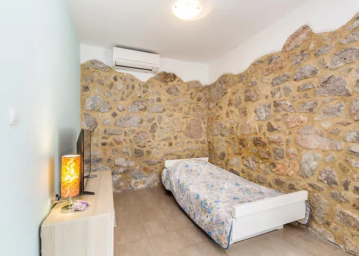 Villa House