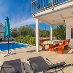 House Villa Kornic