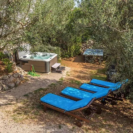 House Villa Kornic